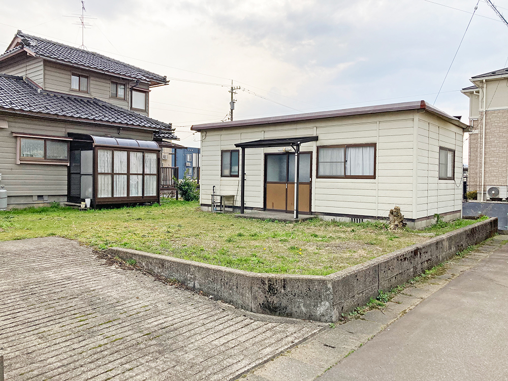 (平屋建)