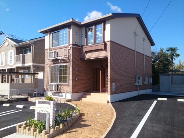 101号室号室(2階建-1階)