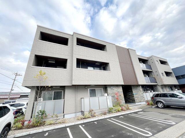 102号室号室(3階建-1階)