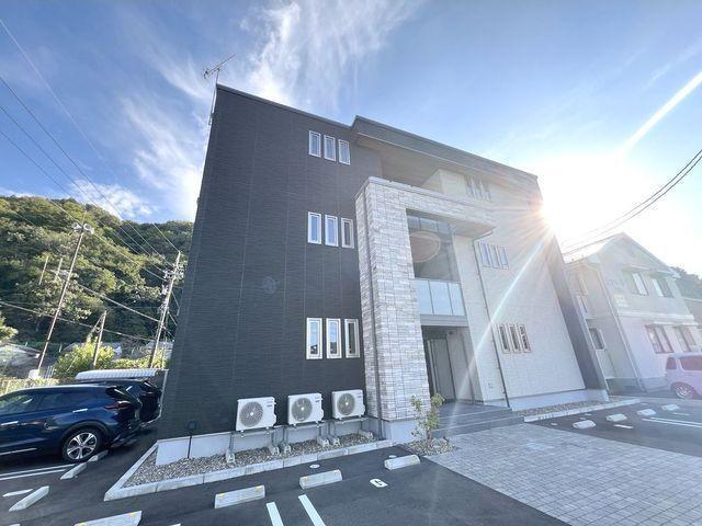 101号室号室(3階建-1階)